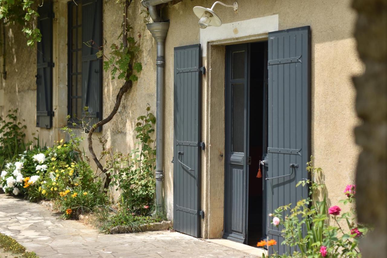 Un Jardin Et Trois Maisons Brux Eksteriør bilde